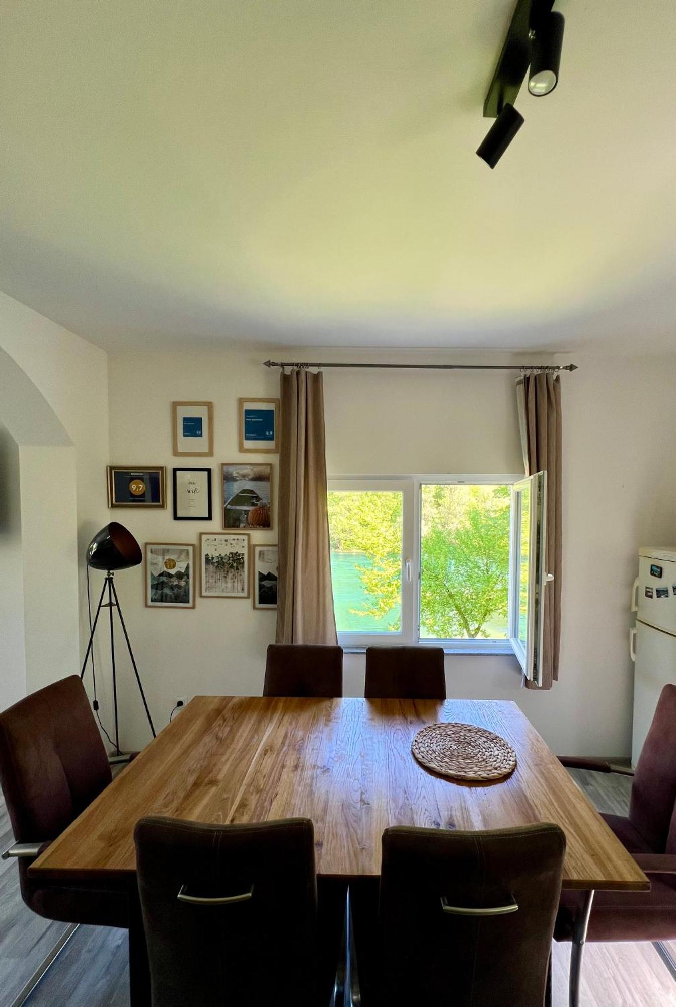 Anur Apartment Біхач Екстер'єр фото