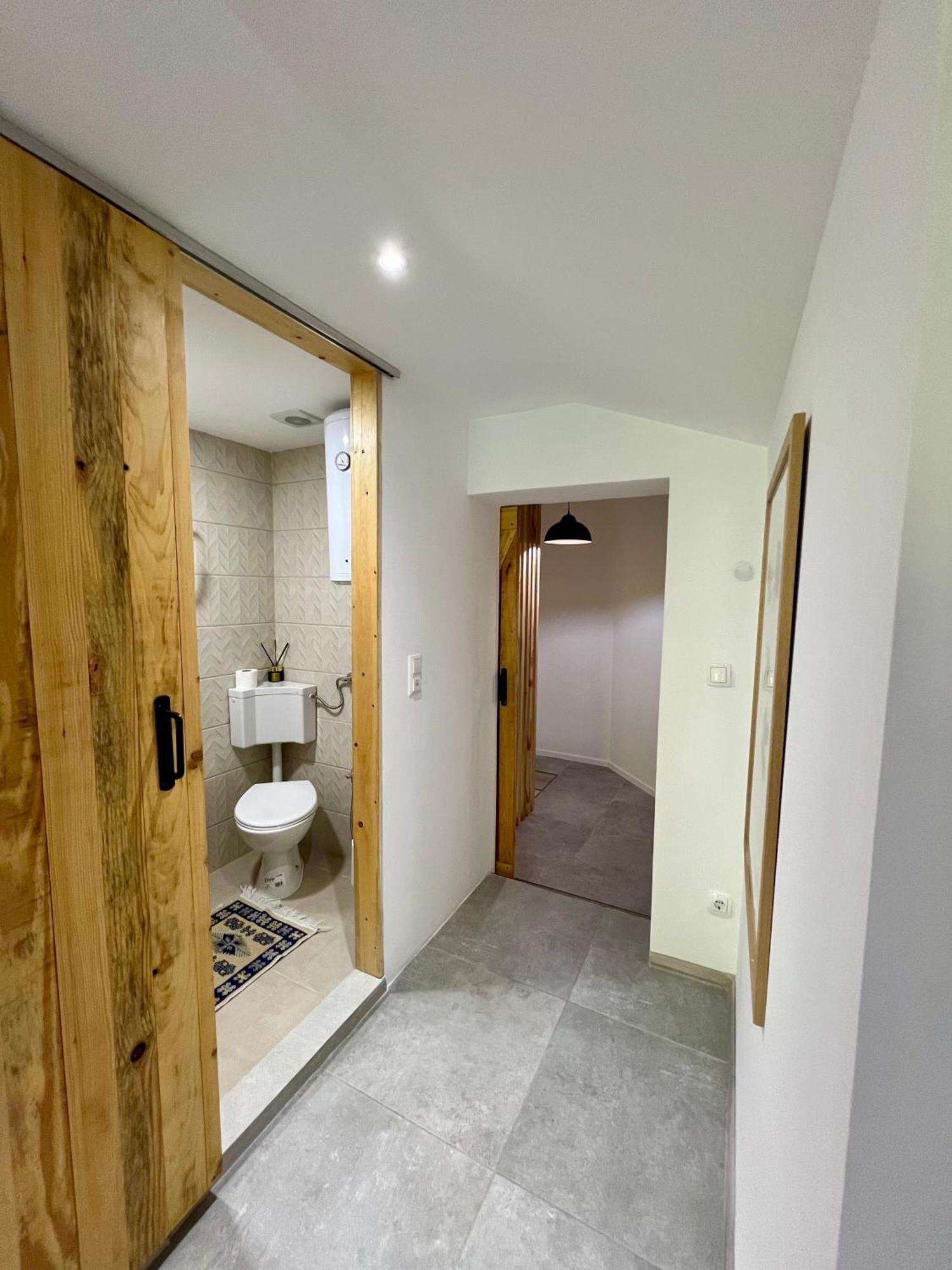 Anur Apartment Біхач Екстер'єр фото